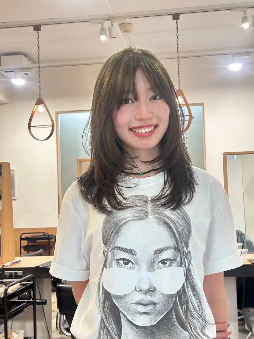 セミロング カラー カット ヘアカラー トリートメント ナチュラル大人っぽい スタイル　MAORIのヘアスタイル