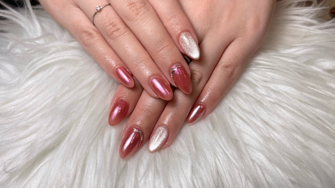 ネイル ハンドネイル LYYM Salon ユキのネイルデザイン