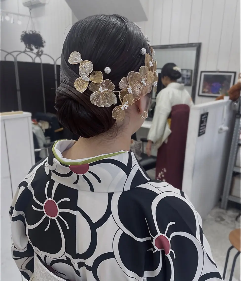 ロング ヘアアレンジ ヘアセット Ann./艶髪 /レイヤーカットのヘアスタイル
