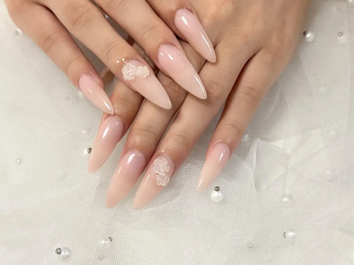 ネイル ハンドネイル Luna Nailsのネイルデザイン