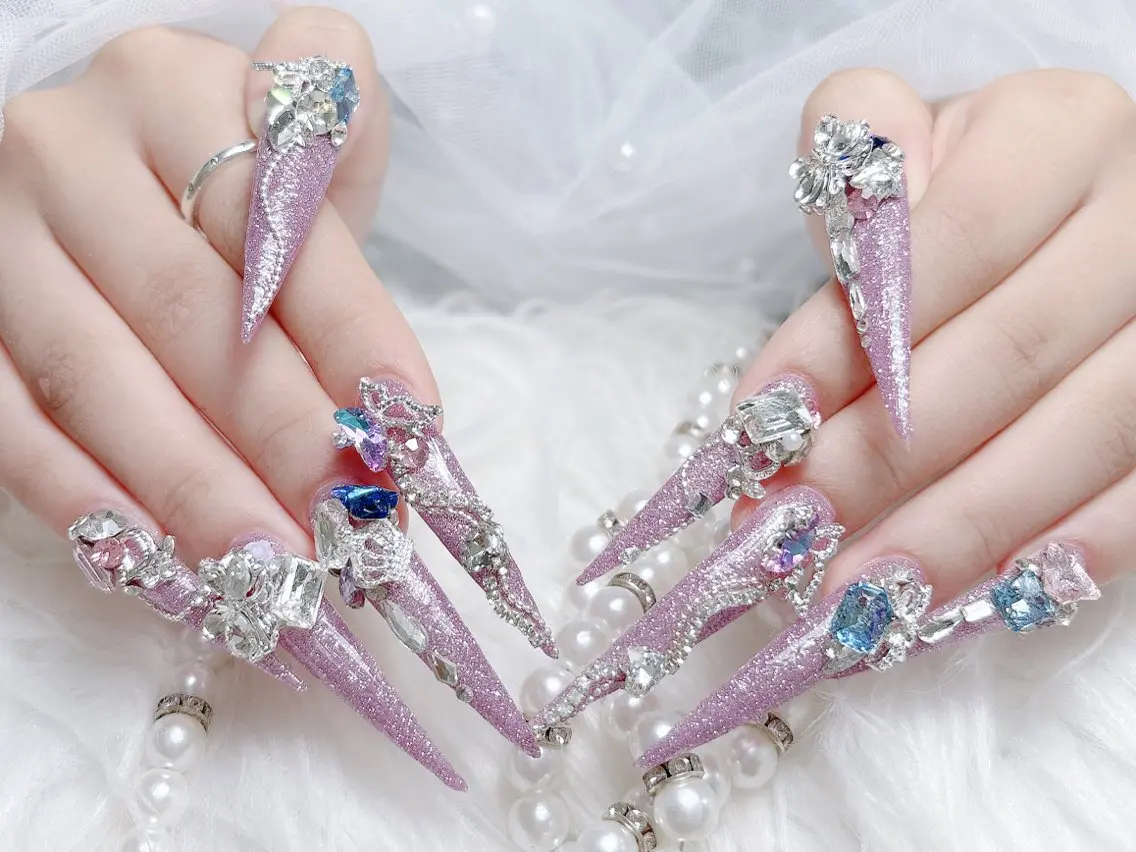 ネイル キラキラネイル スカルプネイル ハンドネイル MoMoA Nail ネイル長さ出し専門店のネイルデザイン