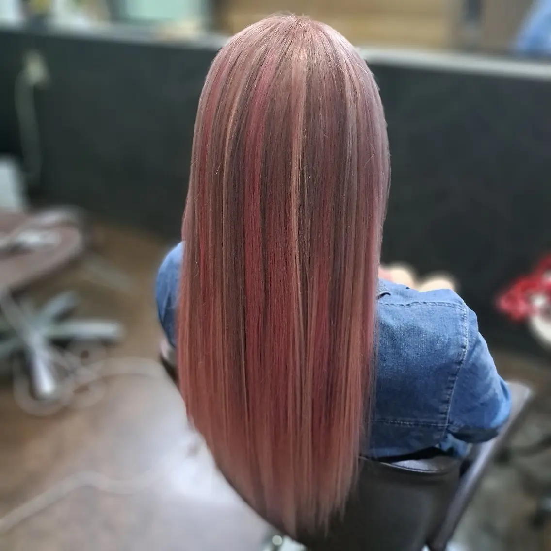 ロング エクステ 中村  美暁のヘアスタイル