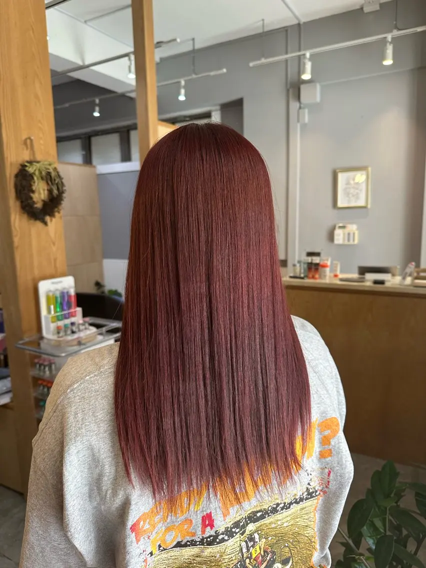 ミディアム ヘアカラー トリートメント miloc MOMOKAのヘアスタイル