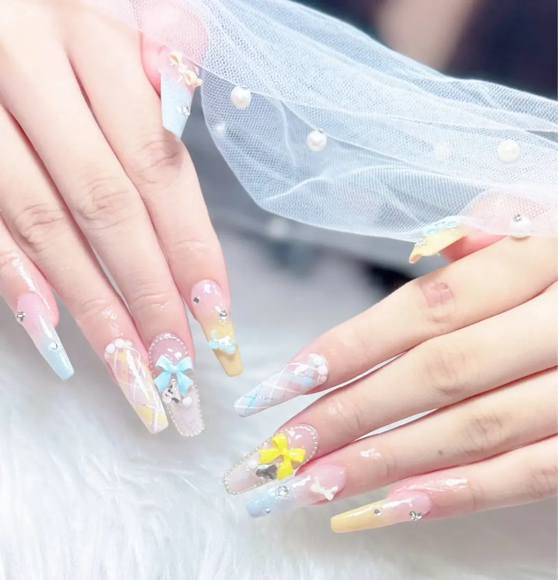 ネイル ハンドネイル AURORA nail salonのネイルデザイン