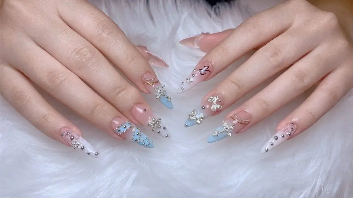 ネイル ハンドネイル REI NAIL1のネイルデザイン