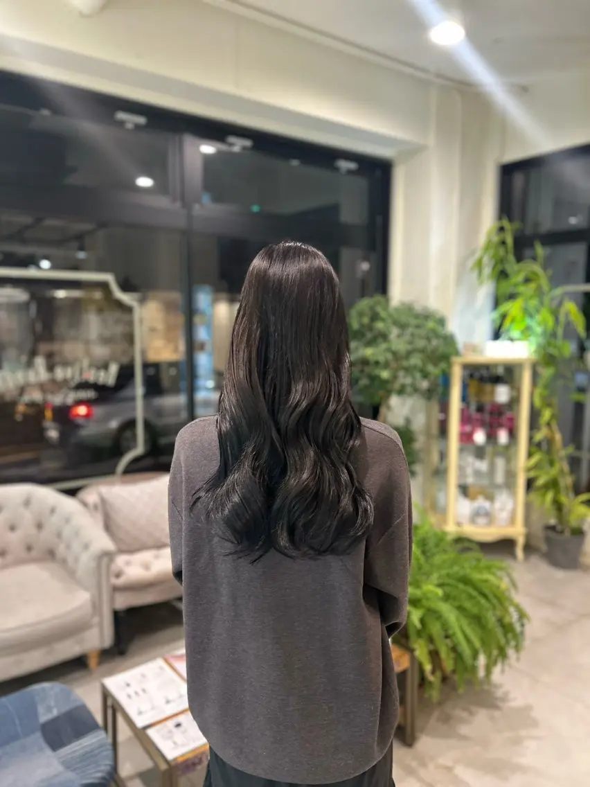 ロング カラー ヘアカラー トリートメント 🫐 キナリ🫐のヘアスタイル
