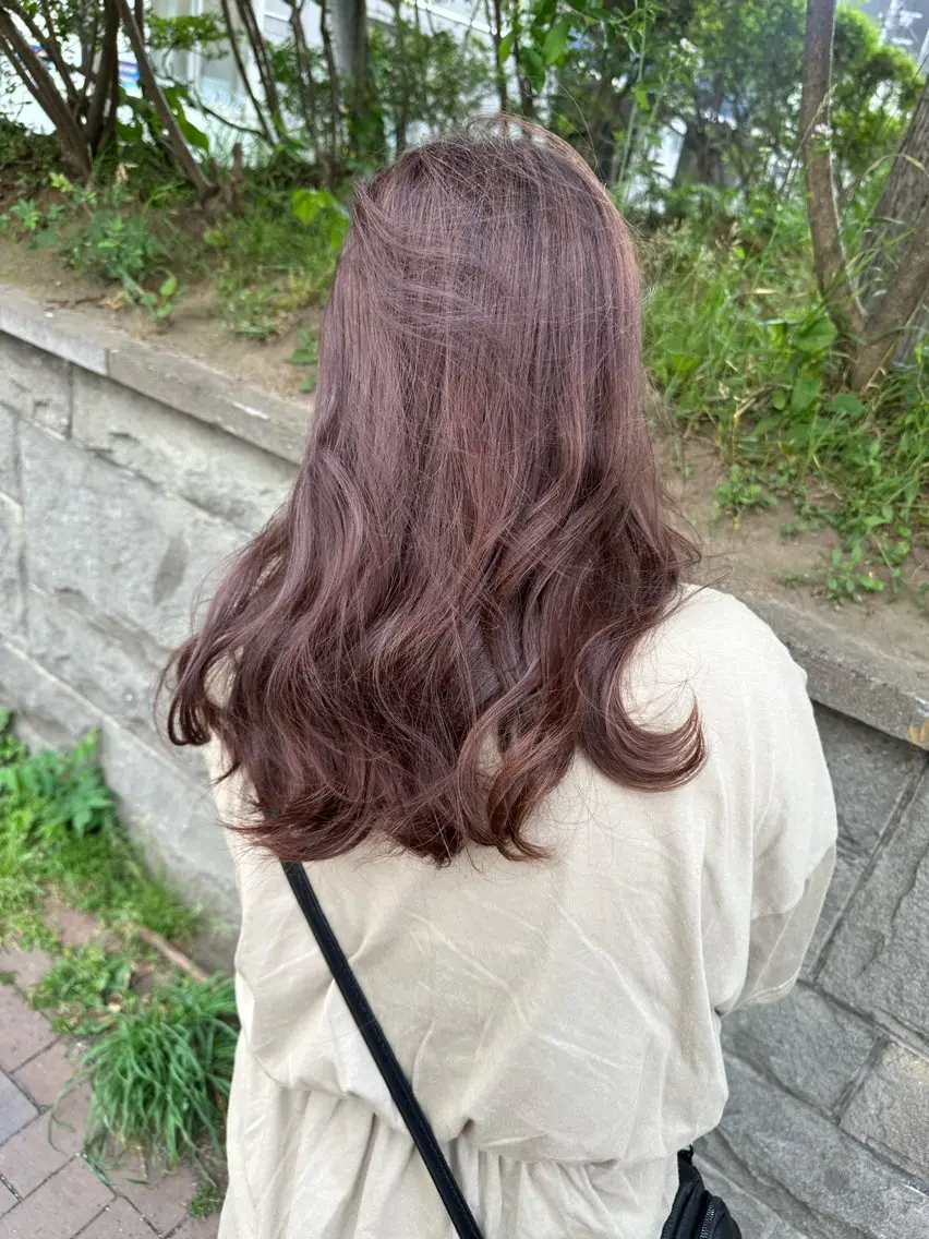 セミロング カラー カット ヘアカラー レイヤー/ナチュラル 💐nao.のヘアスタイル