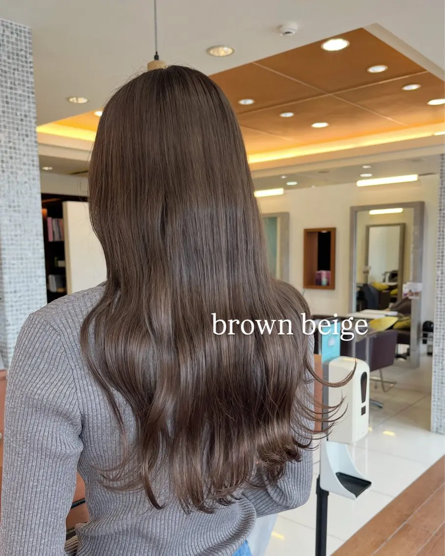 セミロング カラー ベージュカラー ブリーチ ブラウンカラー ブラウンベージュ ブリーチなしカラー カワシマ セイカのヘアスタイル