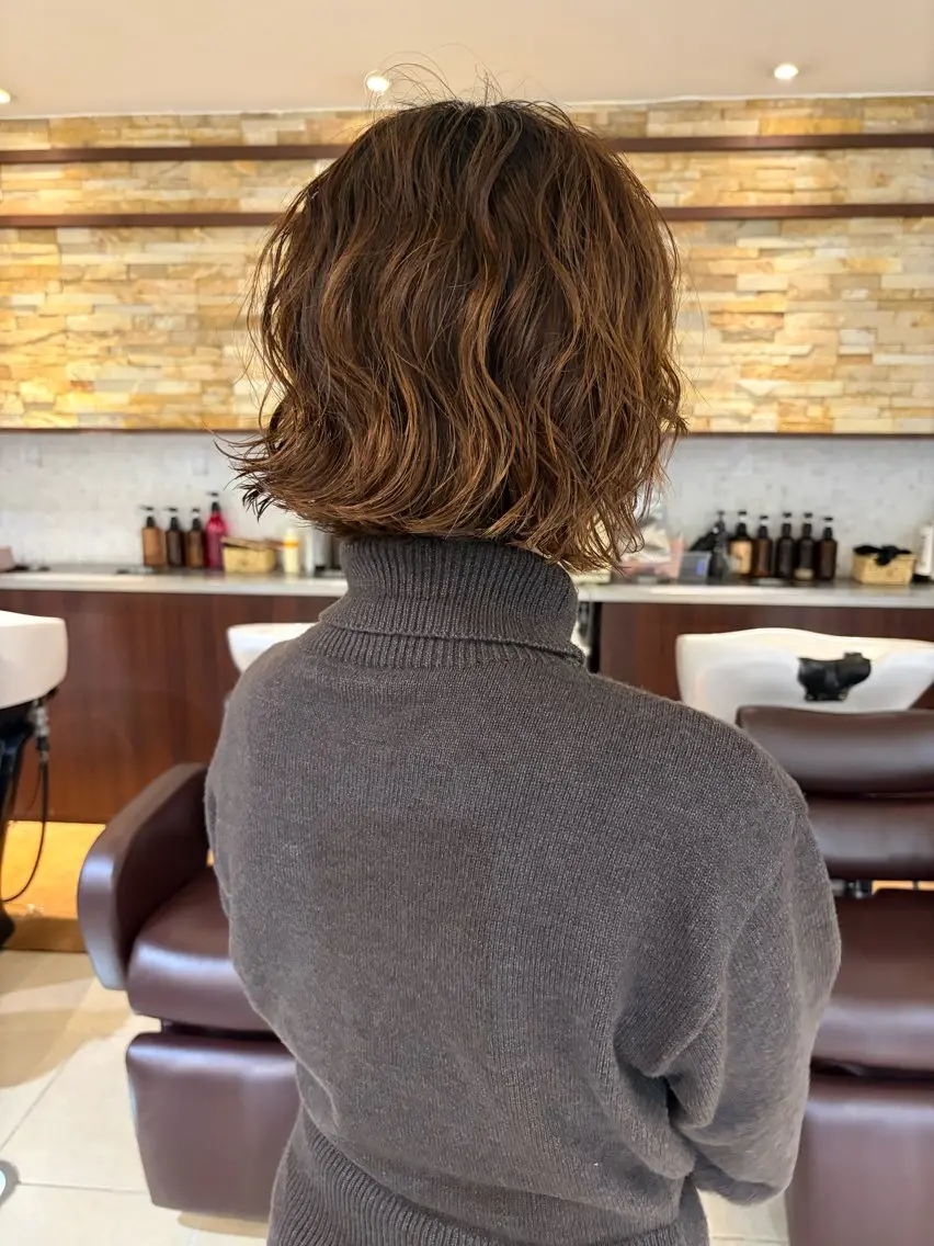 ミディアム カラー パーマ ブリーチ ブラウンカラー 透明感カラー ダブルカラー ブリーチなしカラー ヘアカラー ベージュ/ Yunaのヘアスタイル