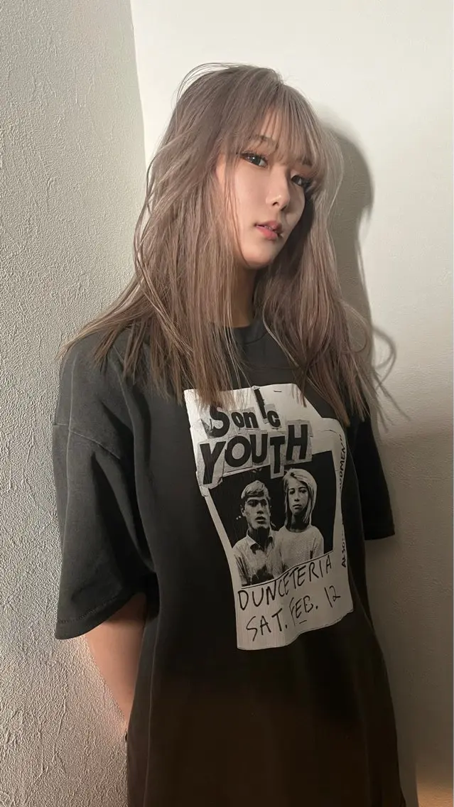 セミロング カラー 💖艶ハイトーン髪質 改善💖ケンシンのヘアスタイル