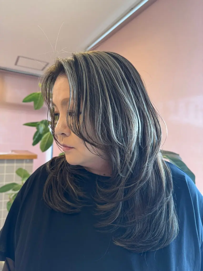 ロング カット ヘアカラー 福井 珠乃のヘアスタイル