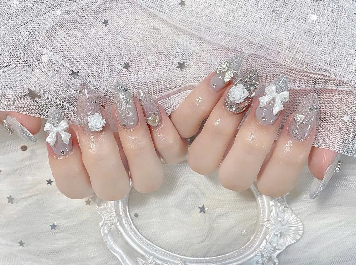 カラー Rin Hana Nailのネイルデザイン