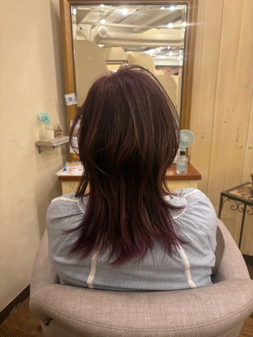 カラー 河本 愛花のヘアスタイル
