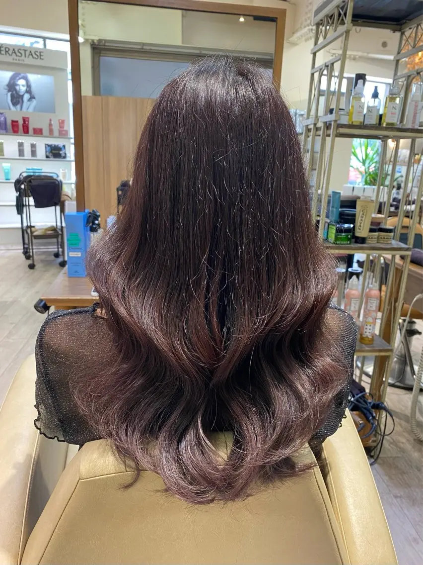 ロング カラー 透明感カラー グレージュ ラベンダーカラー ラベンダーグレージュ ラベンダーグレー 後藤 瀬奈のヘアスタイル