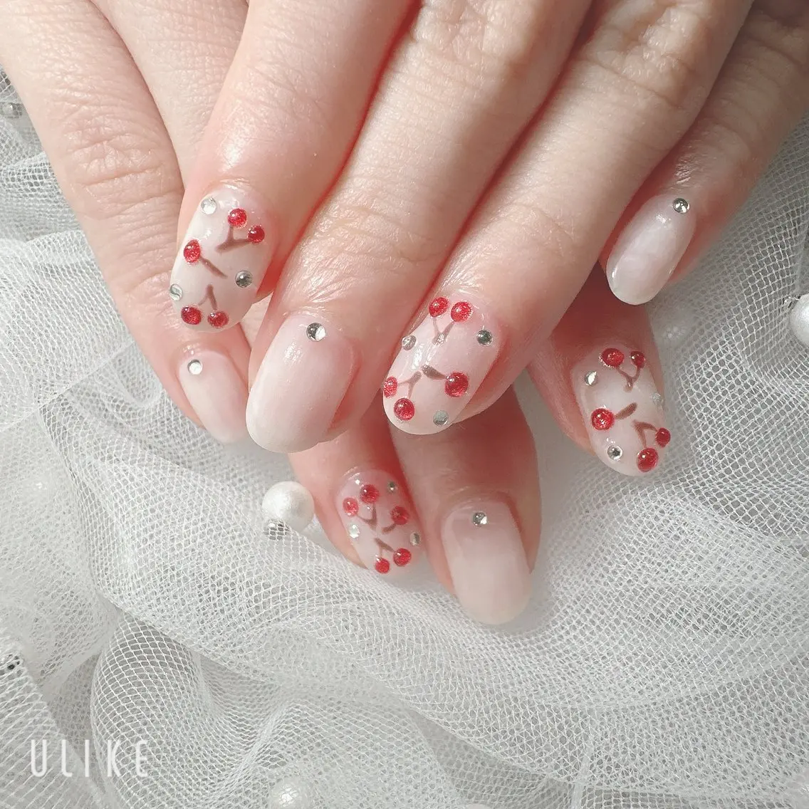 ショート ショートヘア Queen nailのネイルデザイン