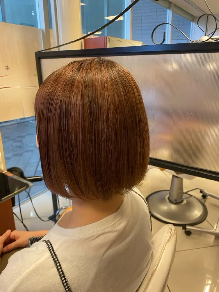ショート ハイライト ヘアカラー トリートメント へんみ みかのヘアスタイル