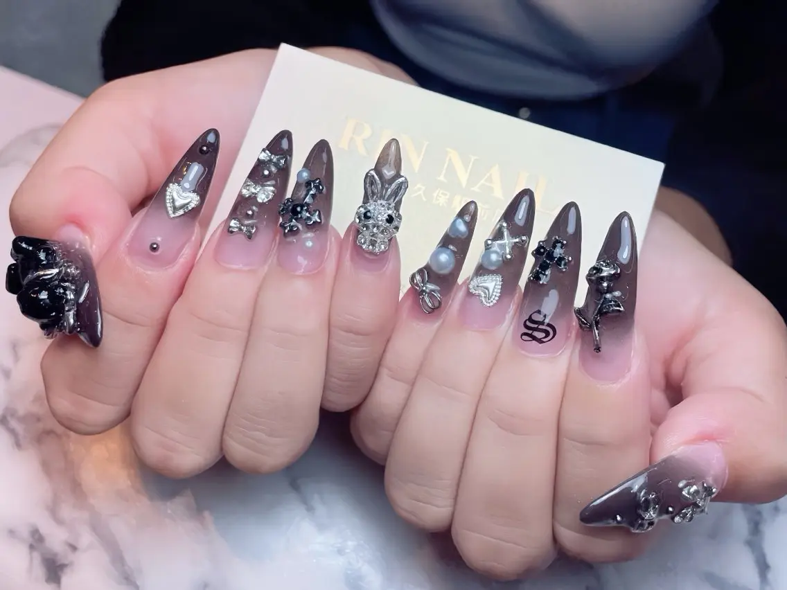 ネイル アートネイル フレンチネイル ジェルネイル グラデーション 韓国ネイル Rin Nail 新大久保店のネイルデザイン
