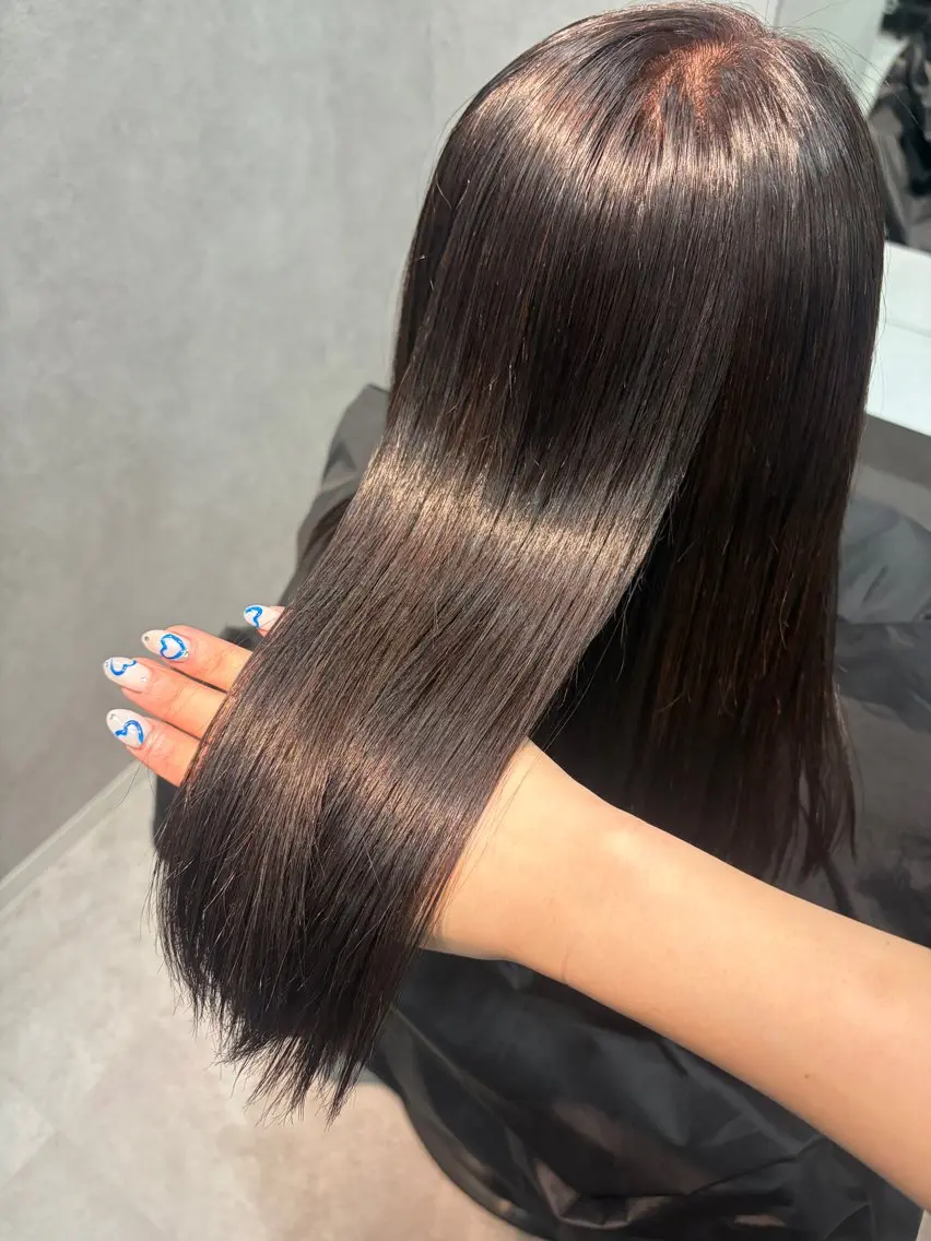 ロング ヘアカラー 艶髪矯正🫧Lir ゆいのヘアスタイル