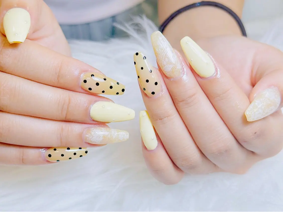 ネイル チークネイル 長さ出し フラッシュネイル フレンチネイル グラデーション ハンドネイル AN NAIL 高田馬場のネイルデザイン