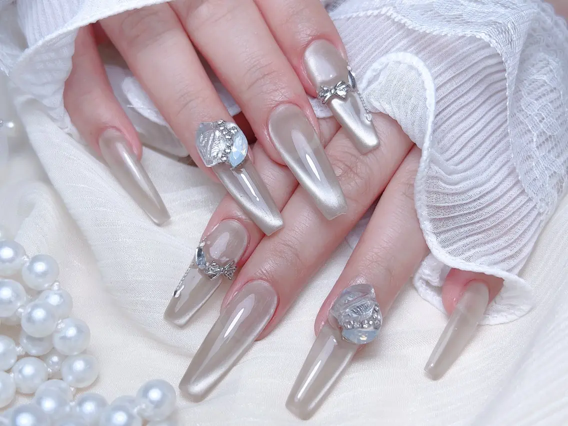 ネイル ハンドネイル M🌷nail 長さだし専門店のネイルデザイン
