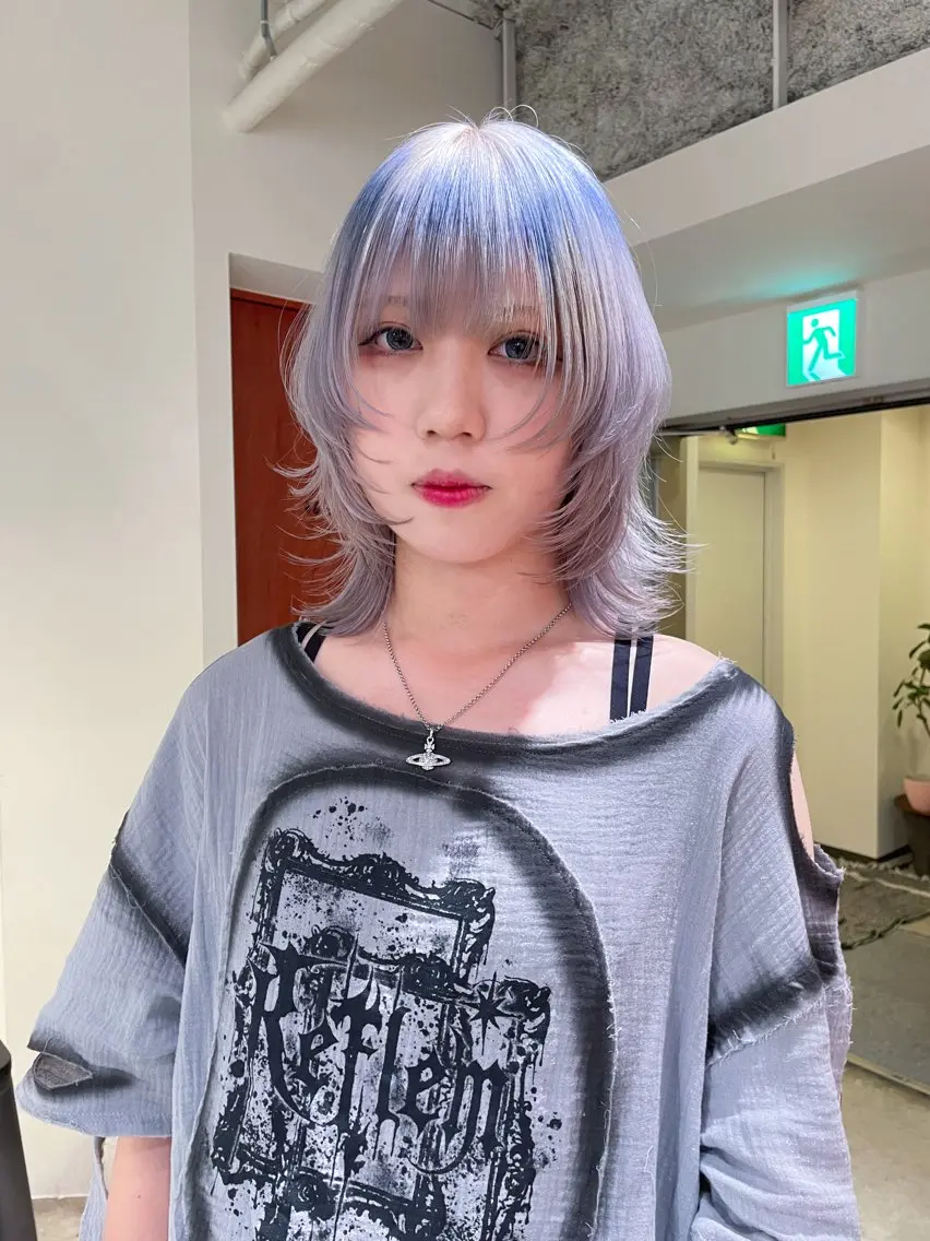 ミディアム カット ヘアカラー トリートメント さと ちはるのヘアスタイル