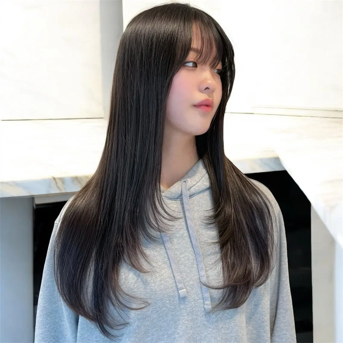 ロング ヘアアレンジ カット トリートメント ヘアセット 韓国ヘア/レイヤー 顔周りカット/ユキナのヘアスタイル