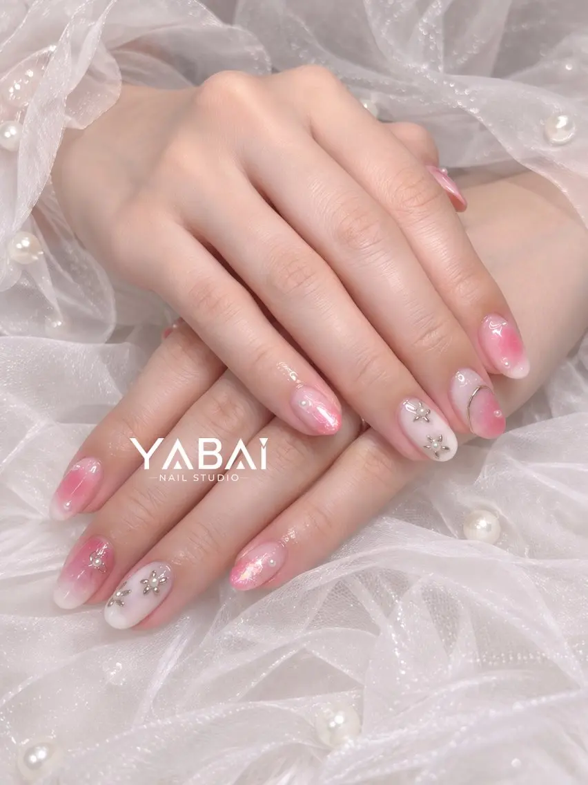 ネイル オーロラネイル 長さ出し グラデーション オフィスネイル ピンク YABAI NailStudioのネイルデザイン
