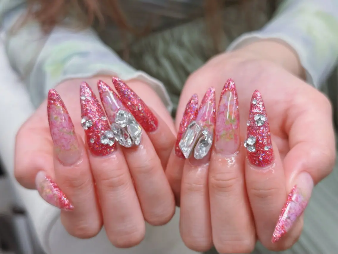 ネイル lucky nail 歌舞伎町のネイルデザイン