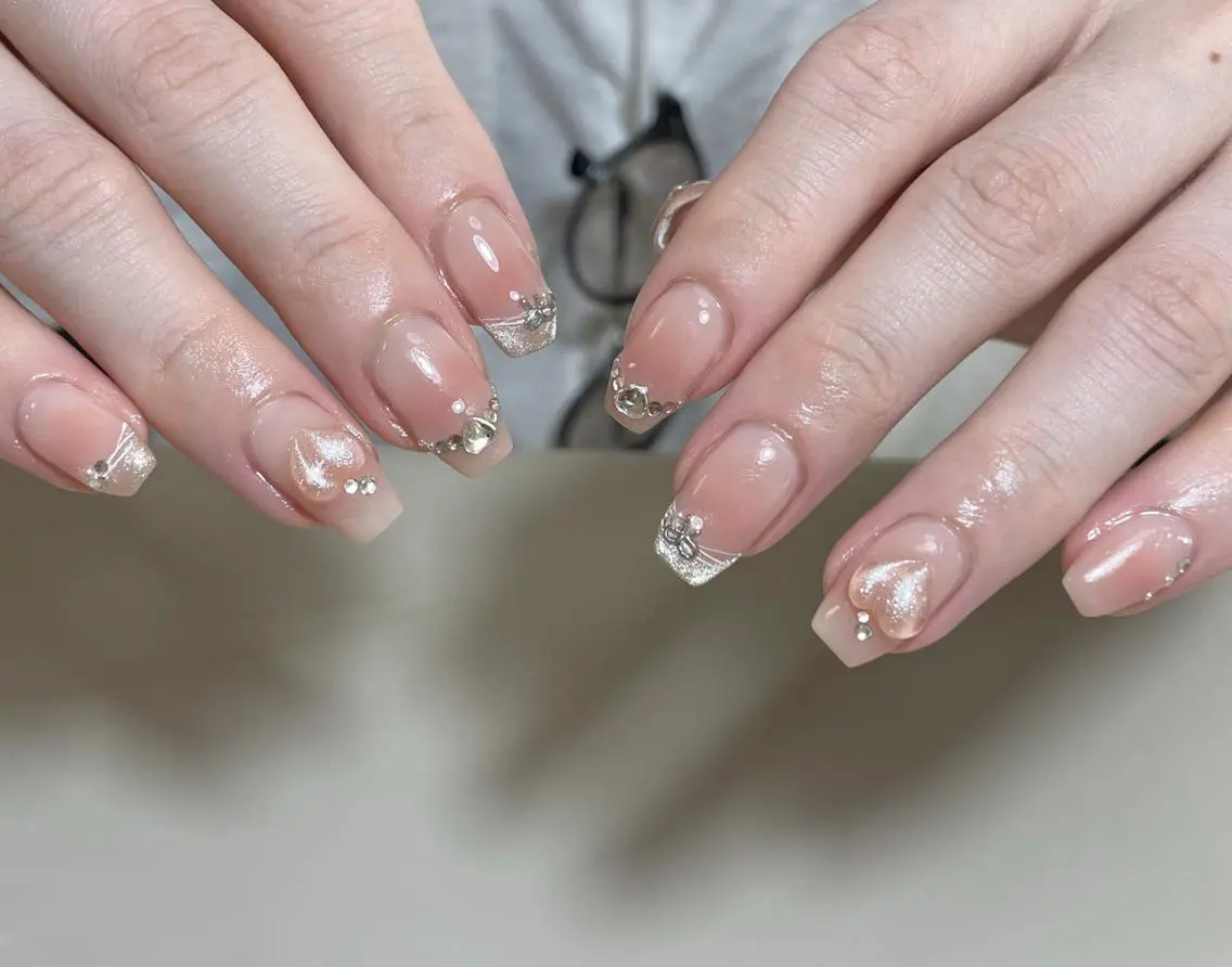 ネイル ハンドネイル 🎀 Ayaka_nailのネイルデザイン