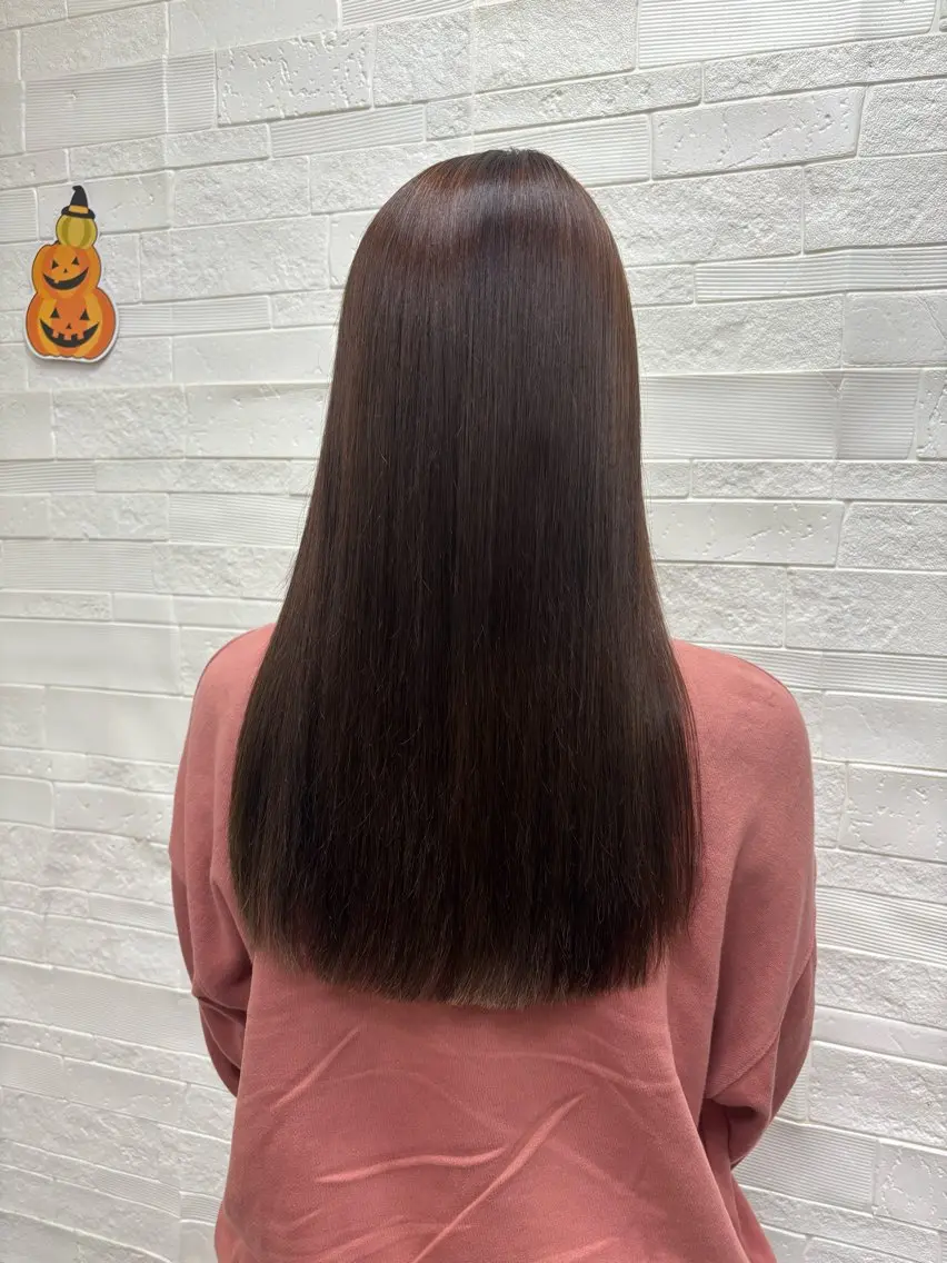 ロング 縮毛矯正 岡崎 美紀のヘアスタイル