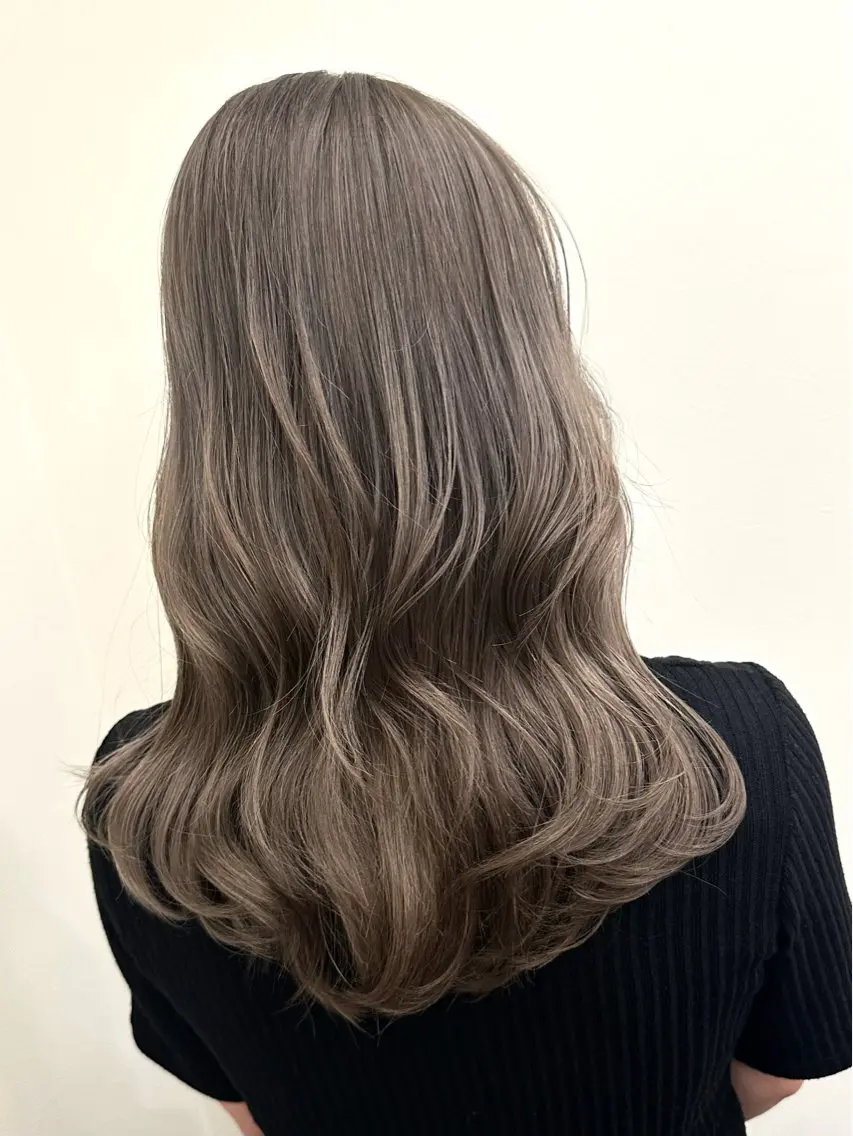 ミディアム ヘアカラー CURE 朱梨のマツエク・マツパデザイン