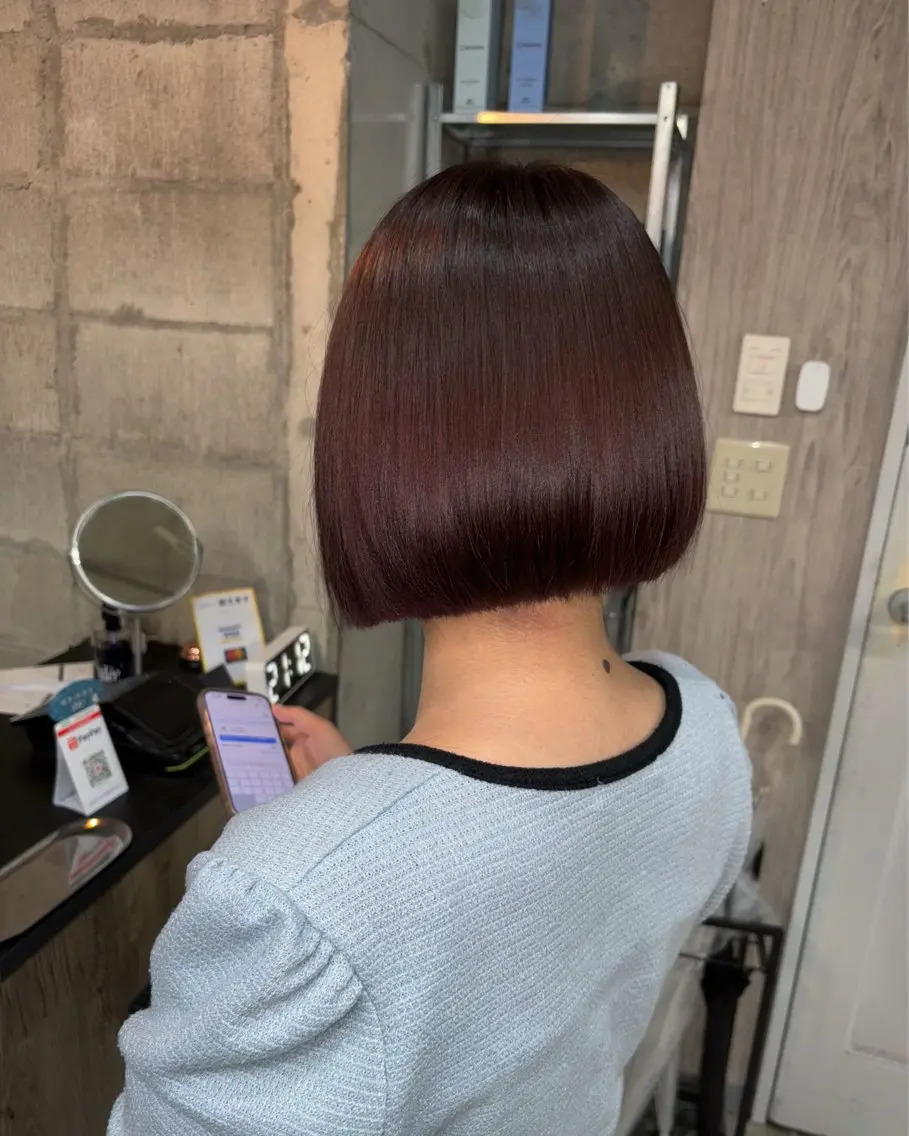 ショート カラー かの／GiseL／ ハイトーン／ブリーチのヘアスタイル