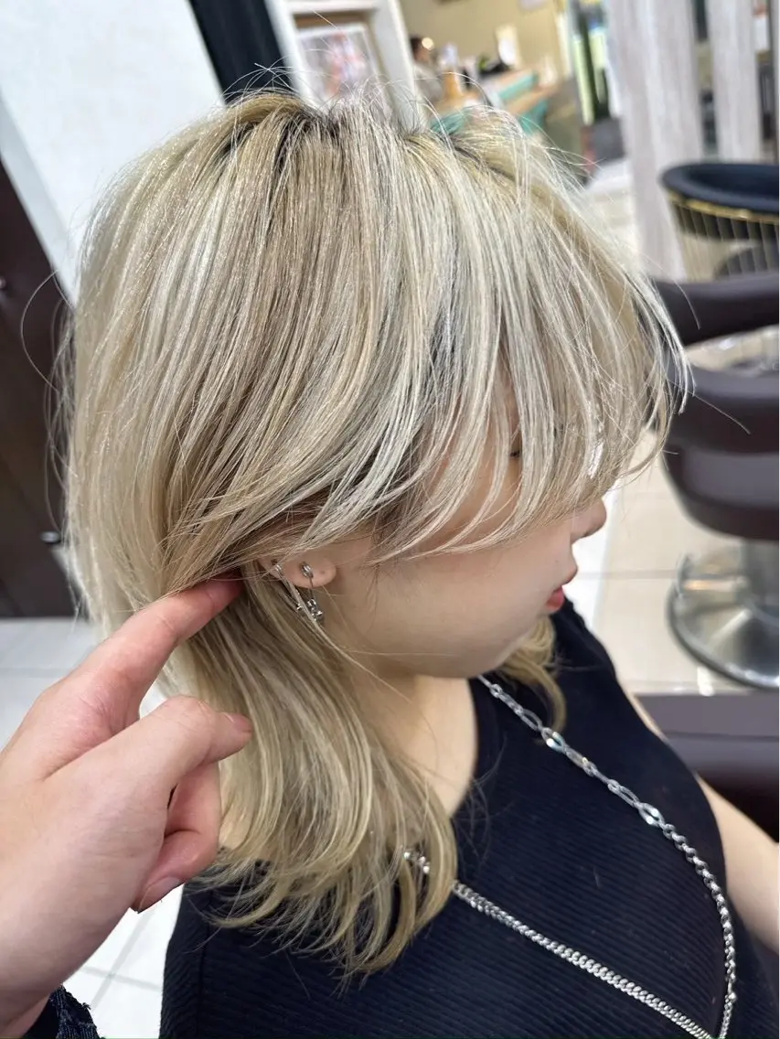 ミディアム カラー ヘアアレンジ 神品 幸音のヘアスタイル