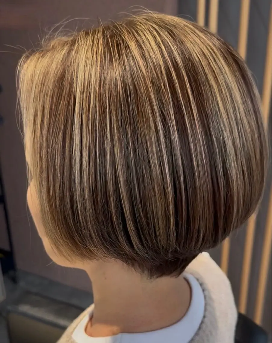 ショート ショートボブ ボブ ハイライト ショートヘア シャウルデッサン トーキョーのヘアスタイル