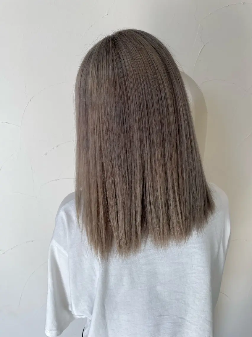 セミロング ヘアカラー 下林 雅明のヘアスタイル