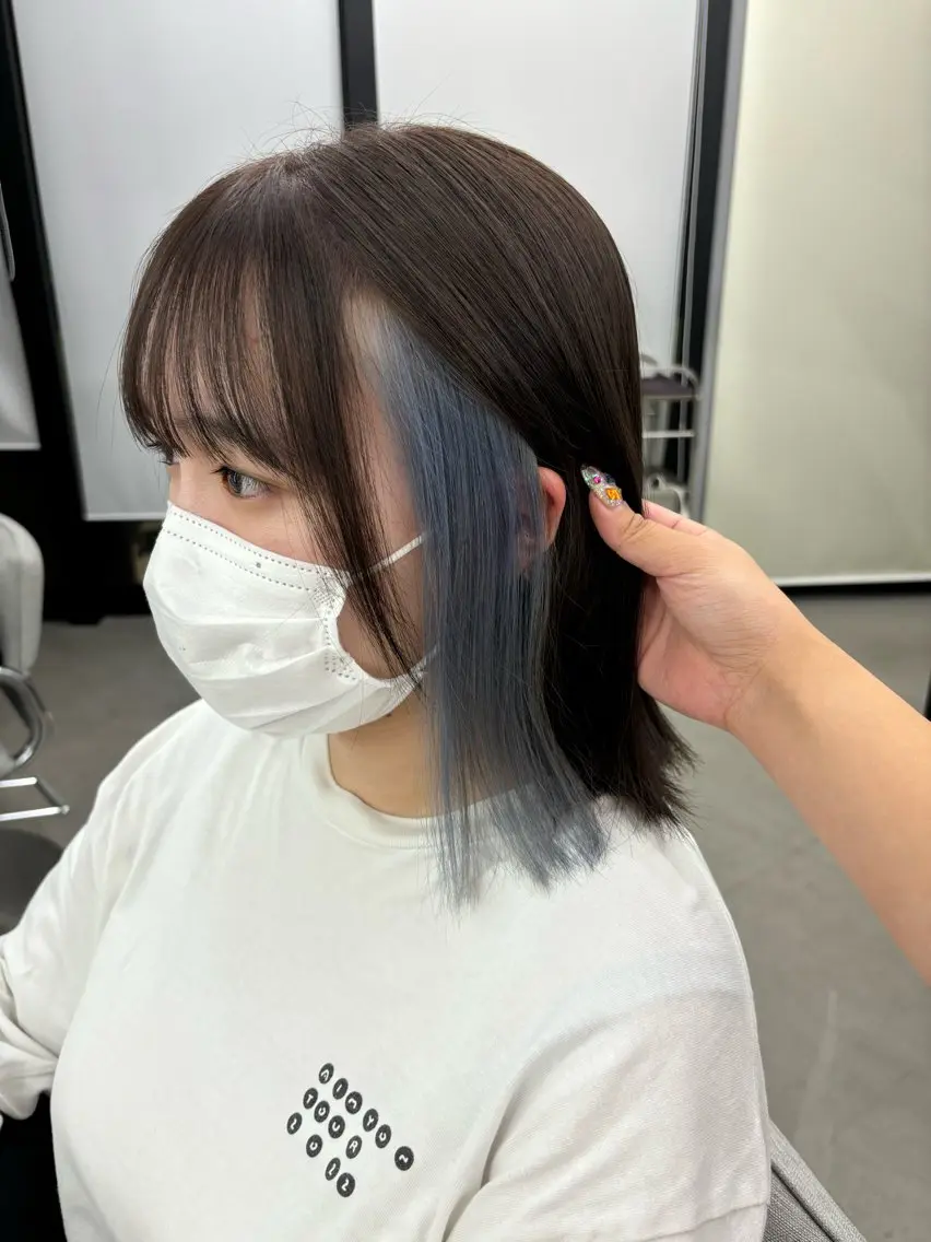 セミロング ヘアカラー トリートメント ROCCOeast りんな/ハイトーン♡のヘアスタイル