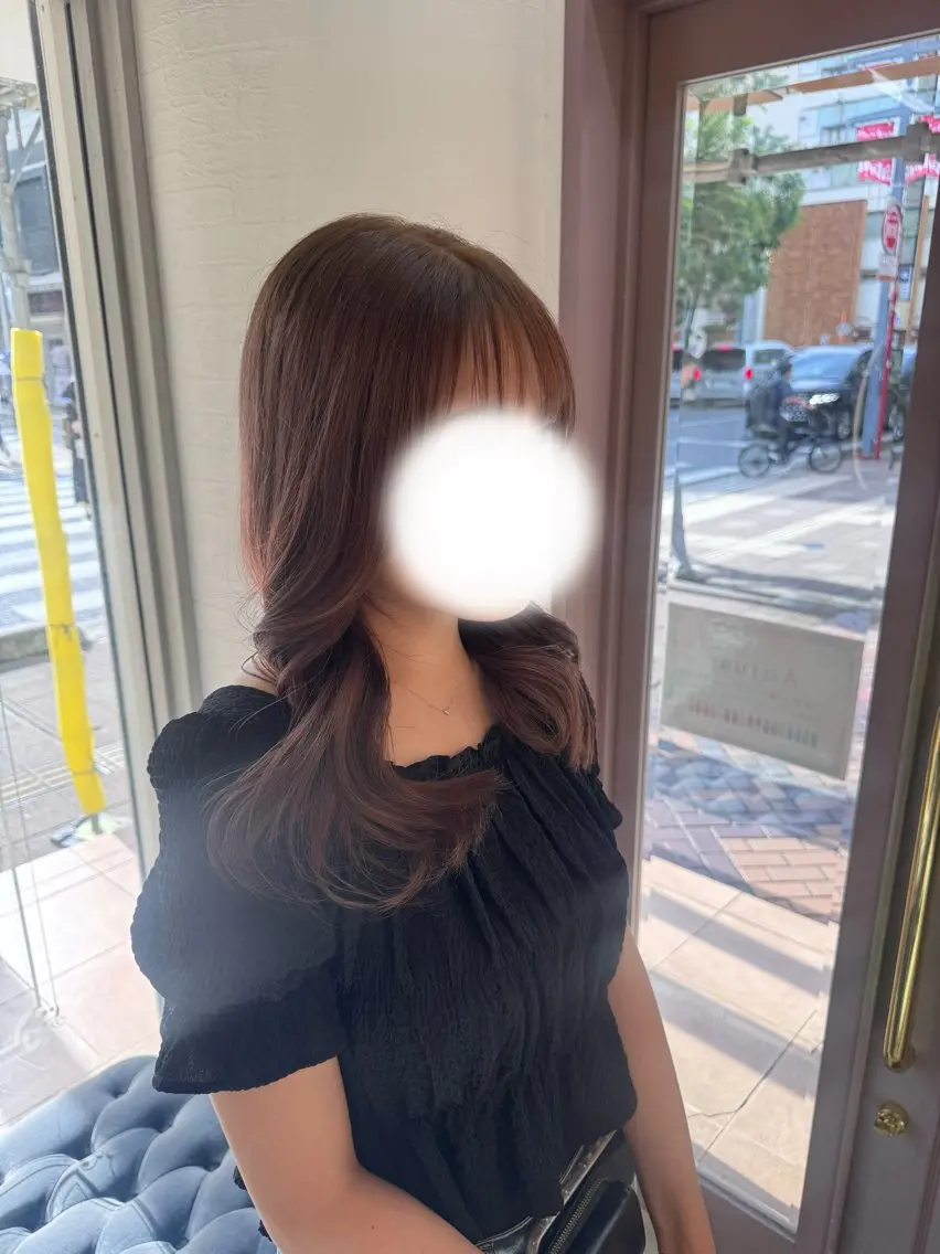 ロング カラー ヘアカラー 戸張 渚のヘアスタイル