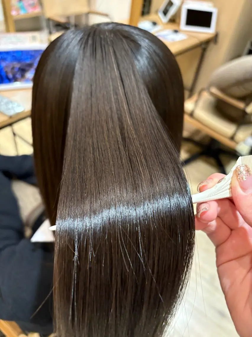 ✧営業後✧ リピーター様限定、カット・前髪のみ髪質改善ストレートモデル💎の写真