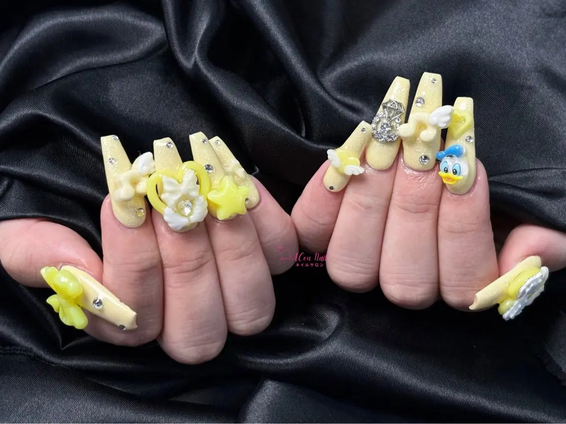 ネイル 桜ネイル 長さ出し フラワーネイル フレンチネイル ジェルネイル ACon NailSalonのネイルデザイン