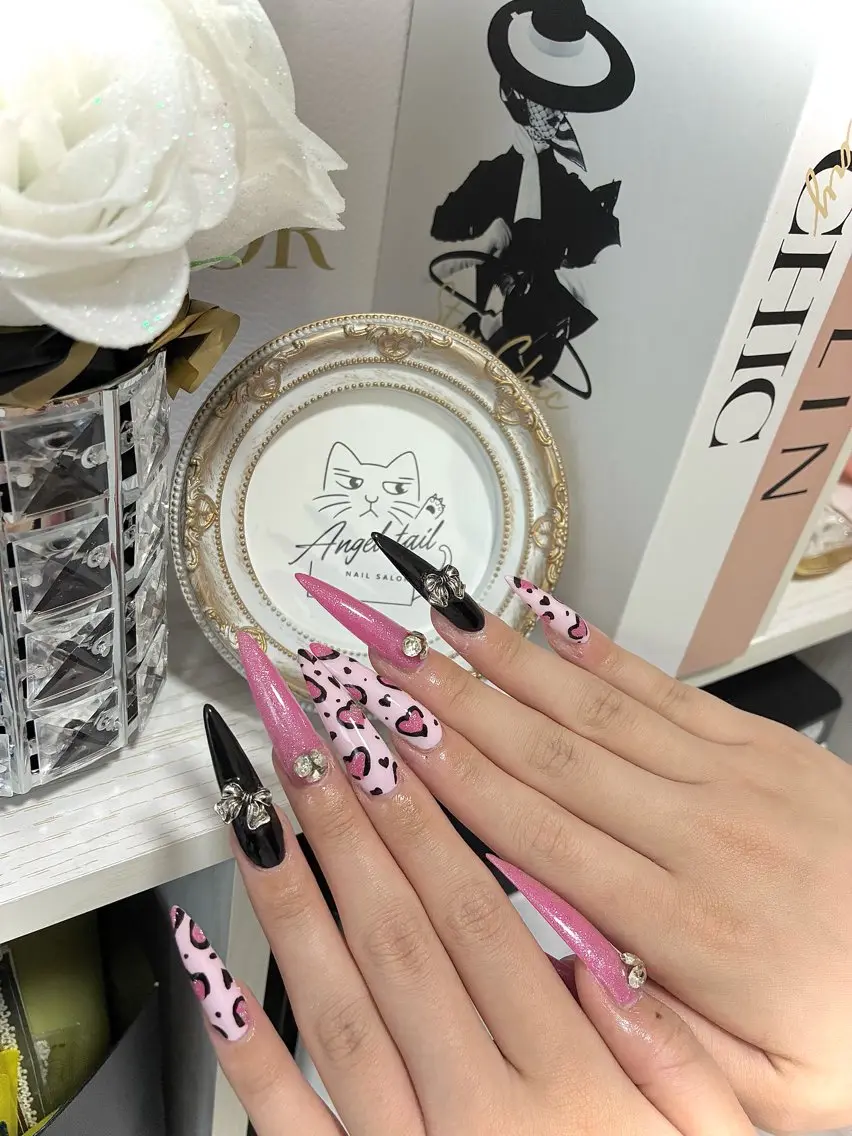 ネイル ハンドネイル Angel tailのネイルデザイン