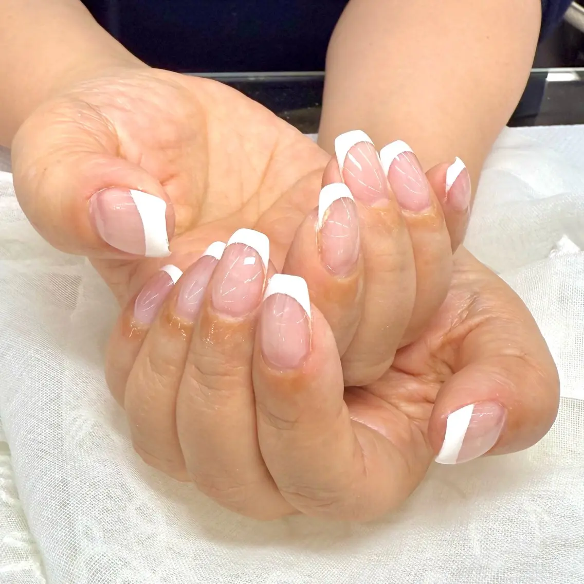ネイル MAXKELLY正池 白フレンチ募集🕊️のネイルデザイン