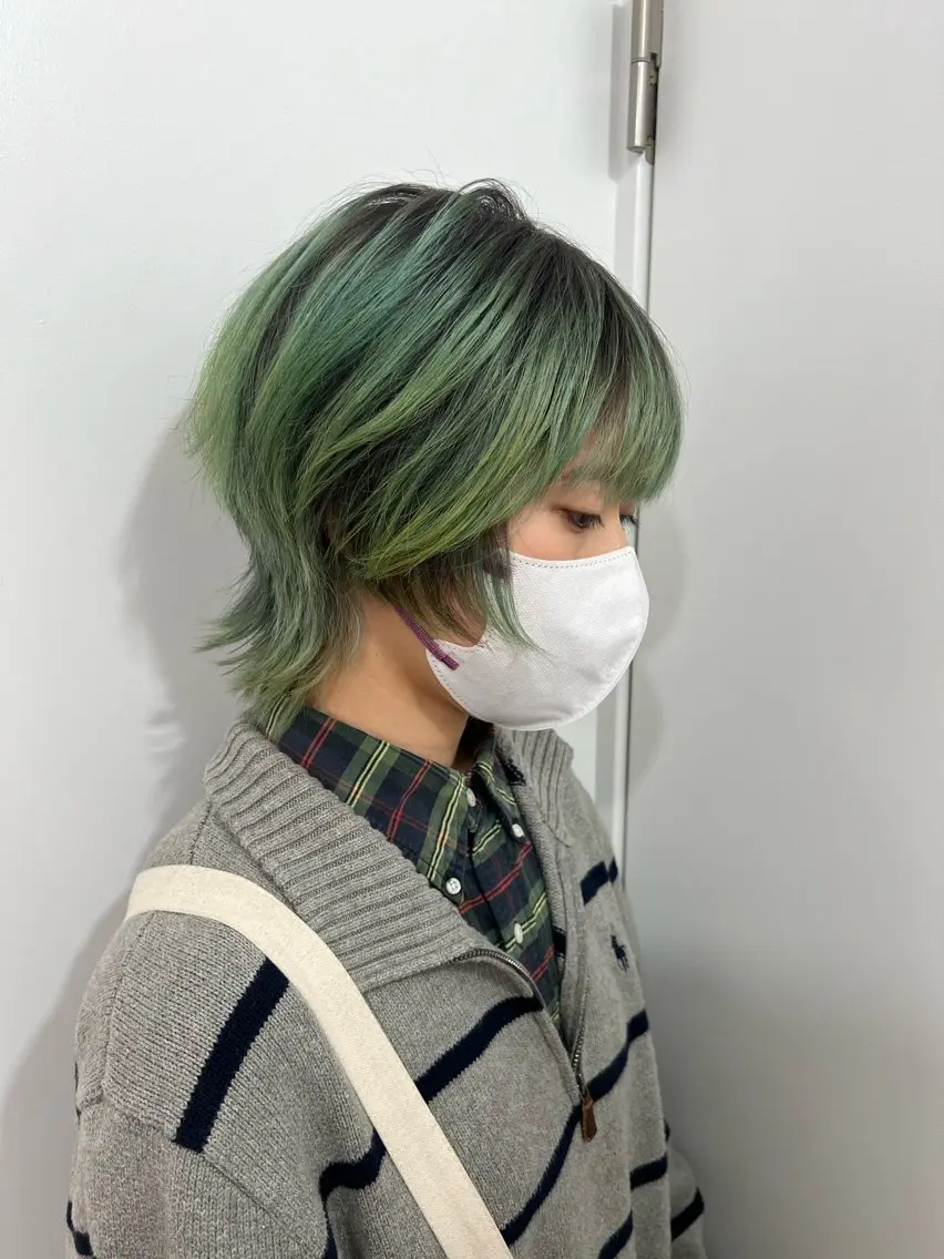 ショート ヘアカラー トリートメント 💥ウルフカット デザインあんな💥のヘアスタイル