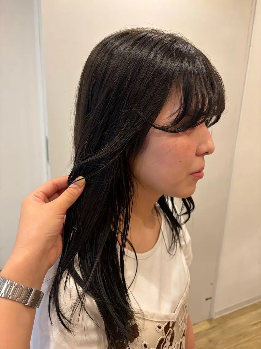 カラー オリーブカラー 透明感カラー🪷 𝗬𝘂𝘂𝗻𝗮のヘアスタイル