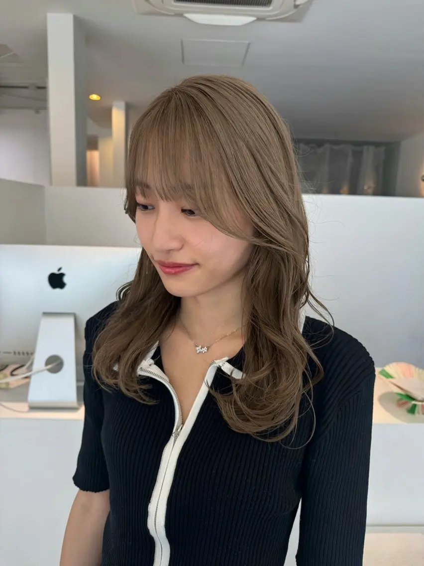 セミロング カット ヘアカラー トリートメント YARD.長田 唯のヘアスタイル