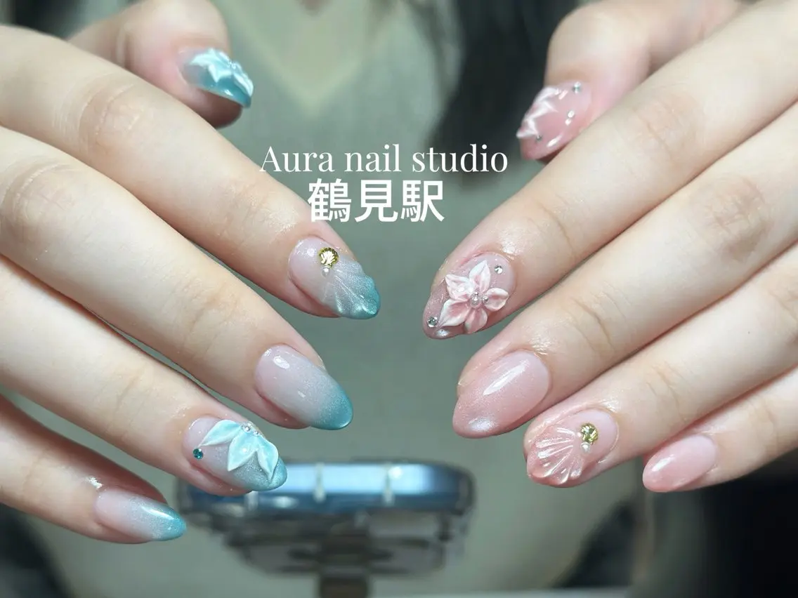 ネイル ハンドネイル Aura nail 🍐💫のネイルデザイン