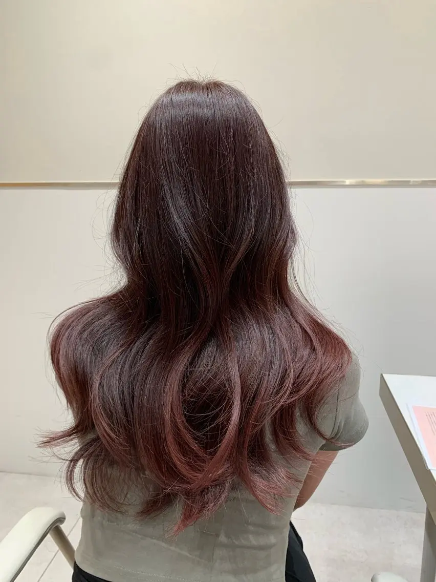 セミロング カラー ヘアアレンジ レイヤーカット/ 小塩 萌々香のヘアスタイル