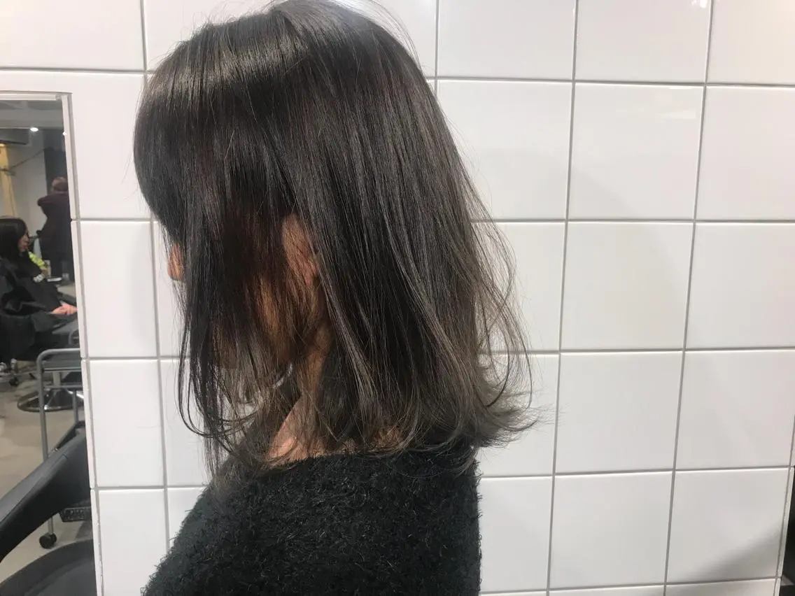 ミディアム カラー ブリーチ 透明感カラー 透明感カラー/ レイヤー　YUKAのヘアスタイル