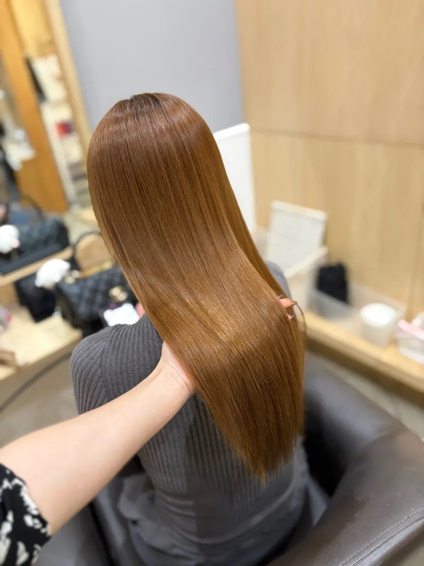 ロング 縮毛矯正 miloc sayaのヘアスタイル