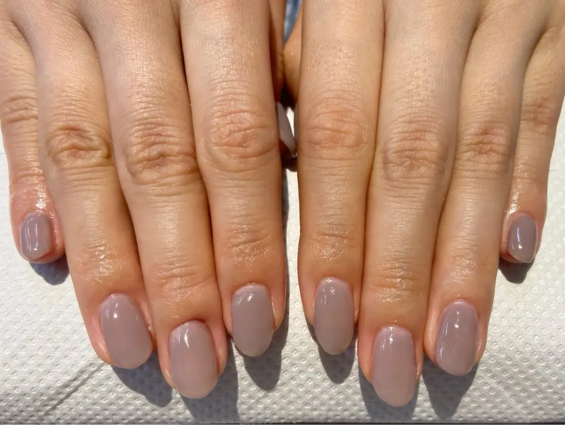 ネイル maya TRIOSのネイルデザイン
