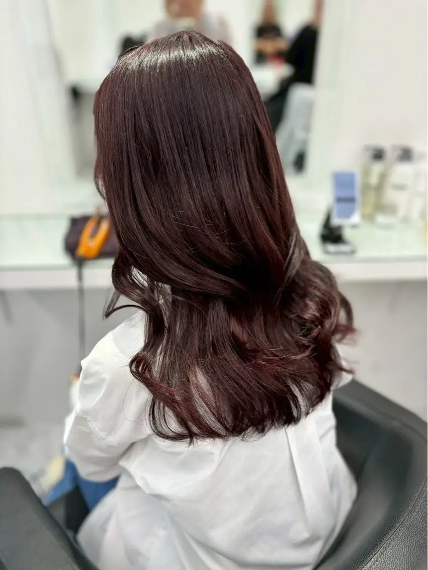 ロング カラー ヘアアレンジ 暗髪うる艶ヘア🫧 yumi🐈‍⬛🪽のヘアスタイル